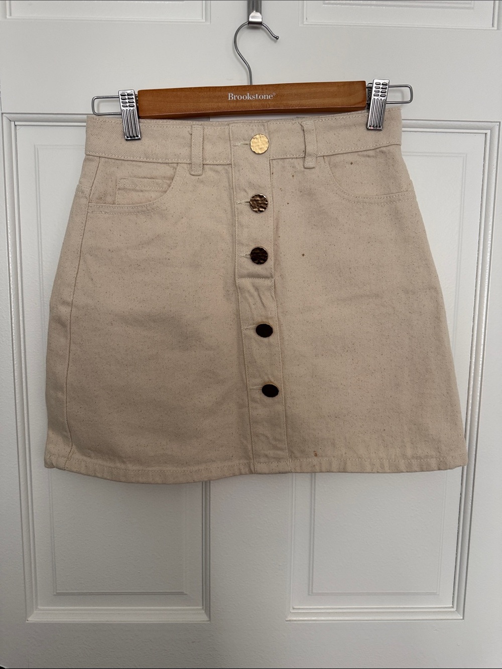 Zara Cream Button-Front Mini Skirt